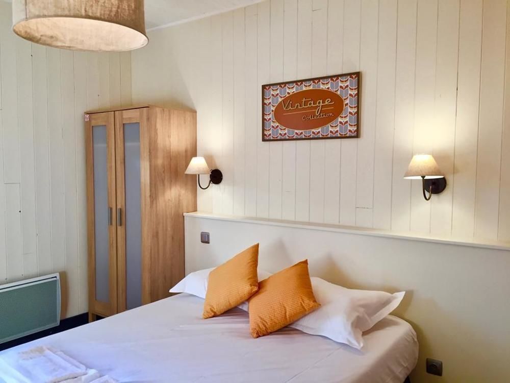 Hotel L'Ile Aux Oiseaux 앙데르노스레방 외부 사진
